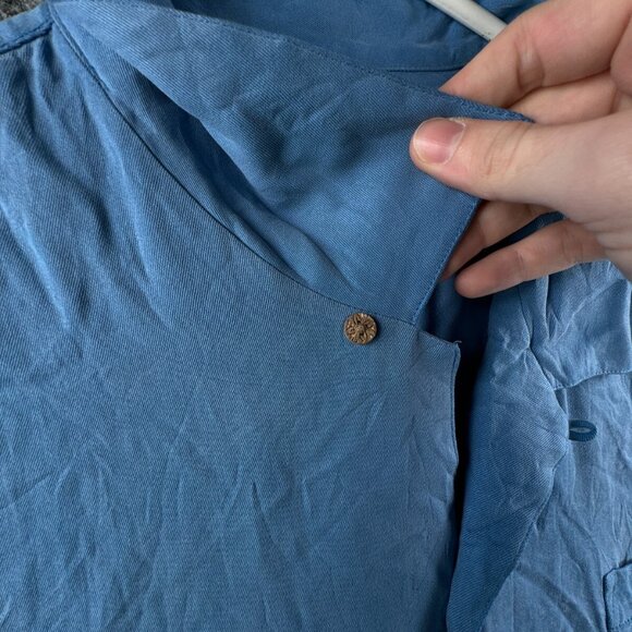 Tommy Bahama Silk Button Up Shirt Short Sleeve Mens Hawaii Blue 2XL Solid Adult - Picture 9 of 16